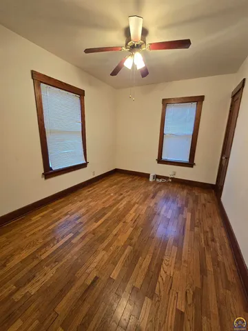 $149,900 | 1718 Southwest Randolph Avenue, Topeka, KS 66604