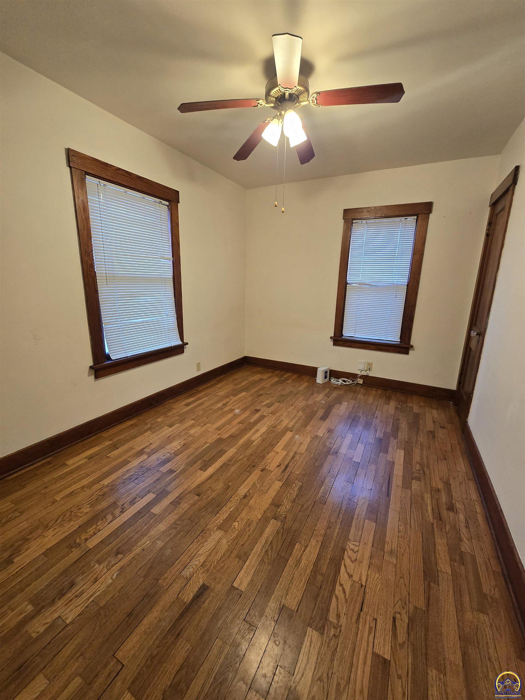 1718 Southwest Randolph Avenue Topeka, KS 66604 - Photo 17 of 28