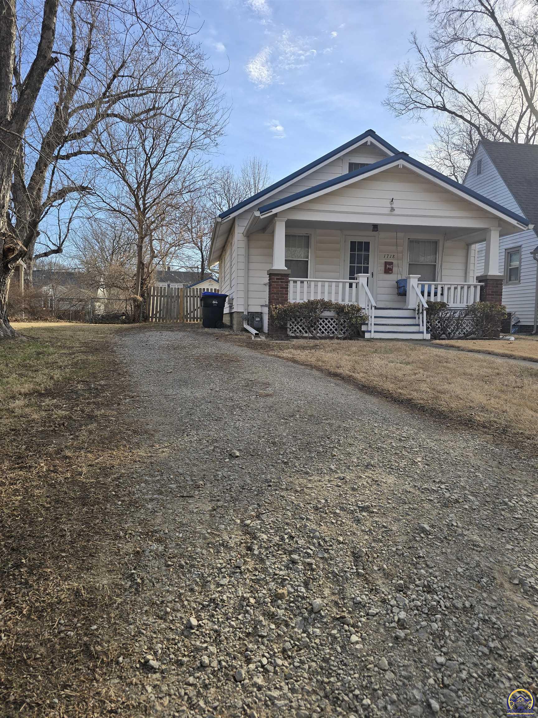 1718 Southwest Randolph Avenue Topeka, KS 66604 - Photo 2 of 28