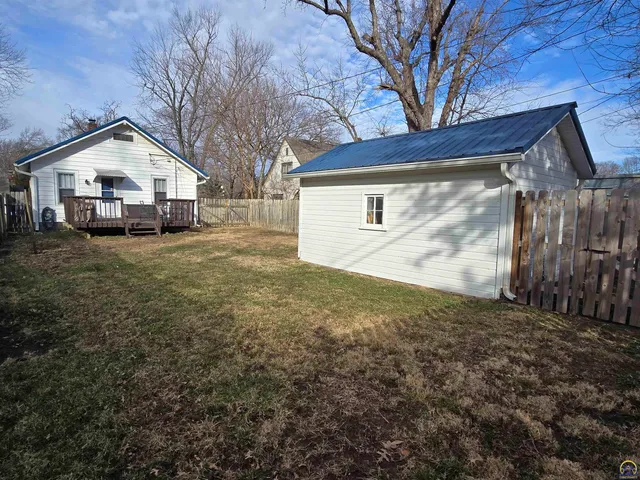 $149,900 | 1718 Southwest Randolph Avenue, Topeka, KS 66604