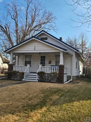 $149,900 | 1718 Southwest Randolph Avenue, Topeka, KS 66604