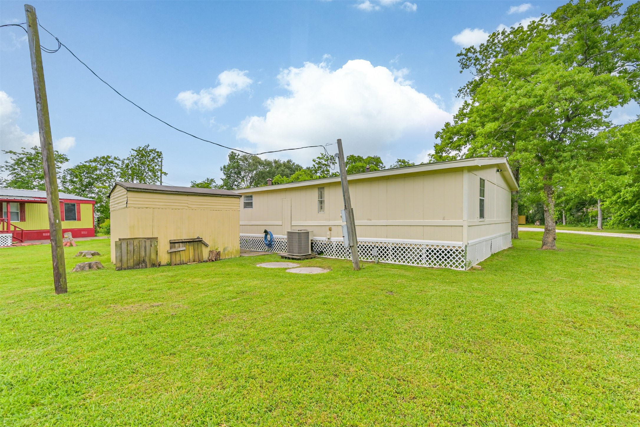 1749 Max Road, Unit 4 Pearland, TX 77581 - Photo 28 of 33 Backyard