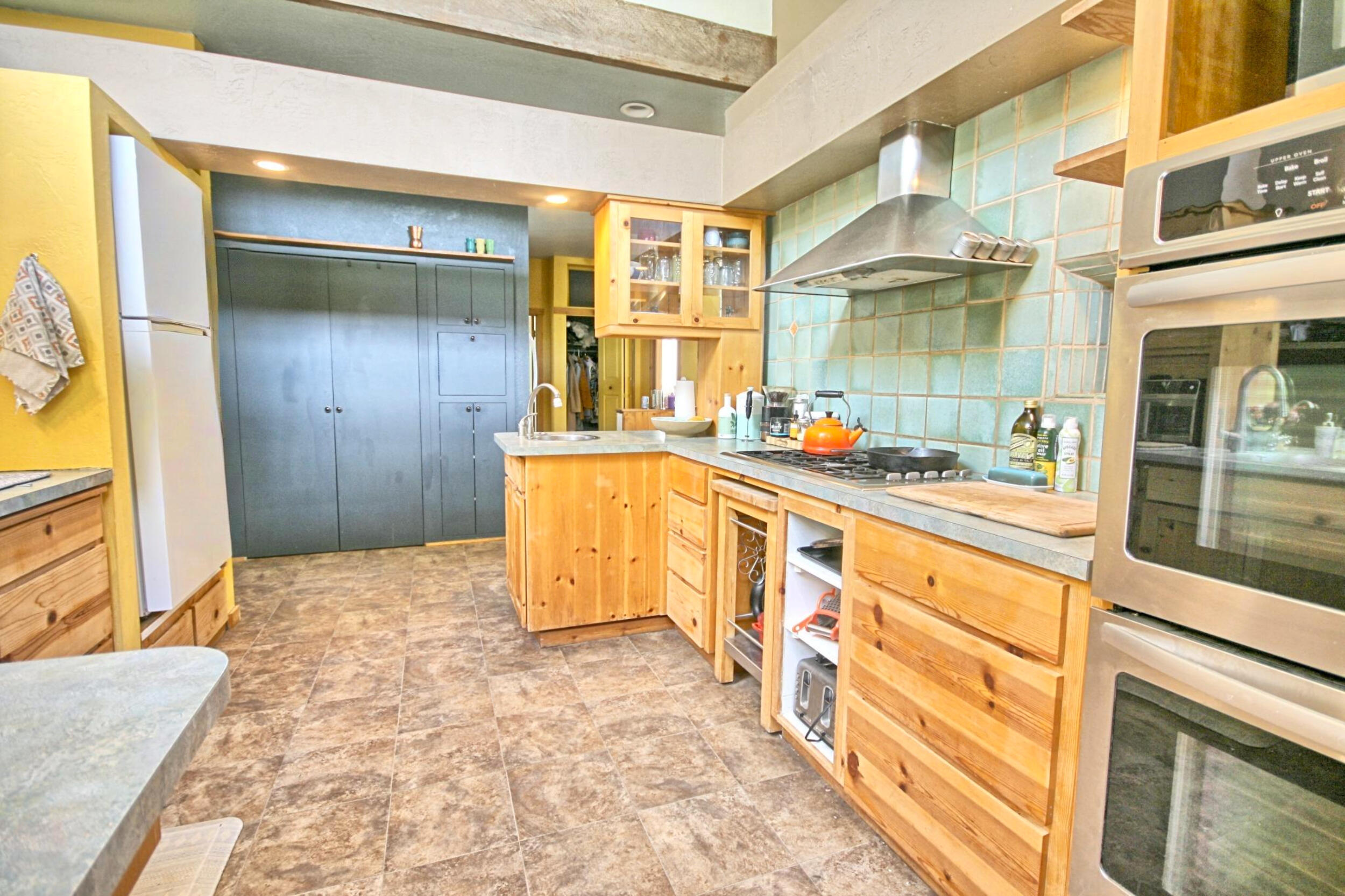 8150 Upper Applegate Road Jacksonville, OR 97530 - Photo 18 of 122