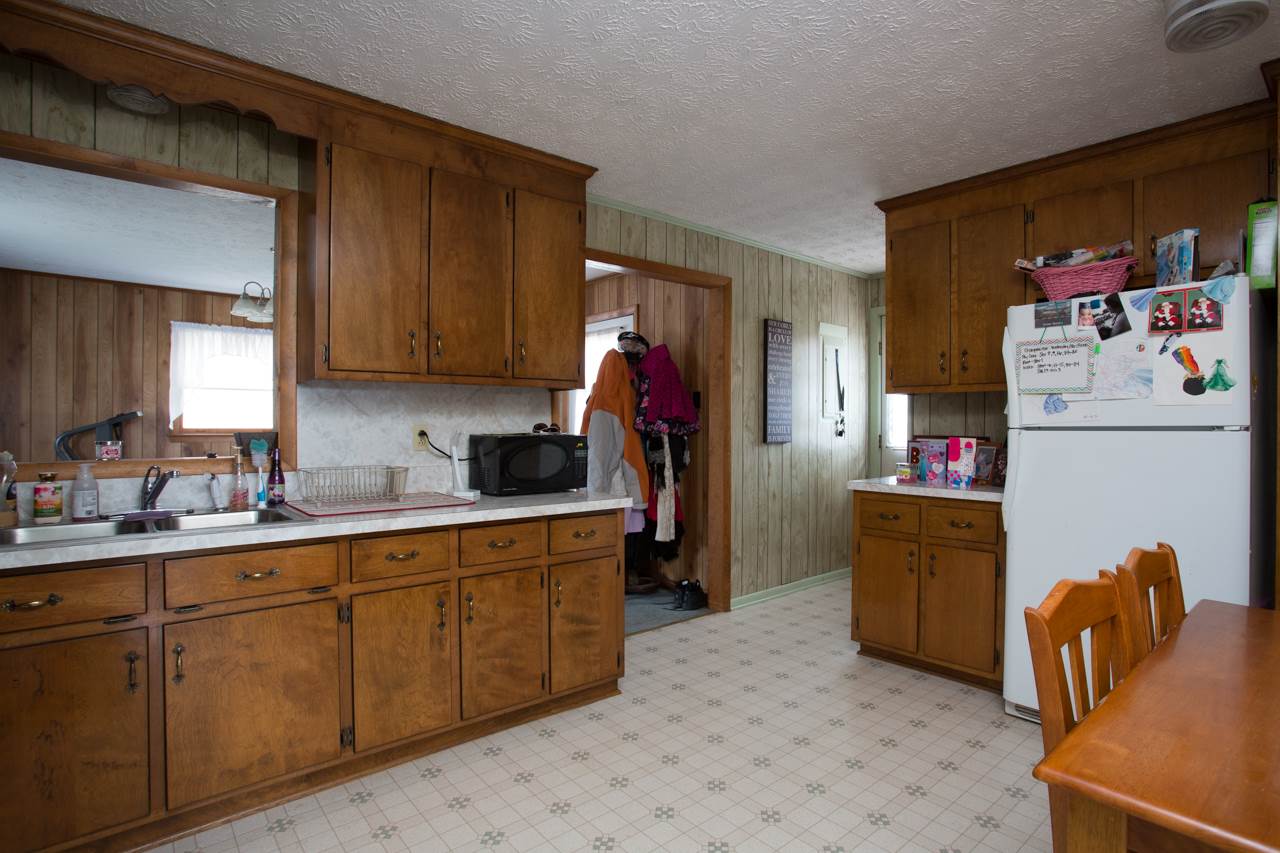3284 Morris Mill Road Staunton, VA 24401 - Photo 3 of 10 Gallery Image 3