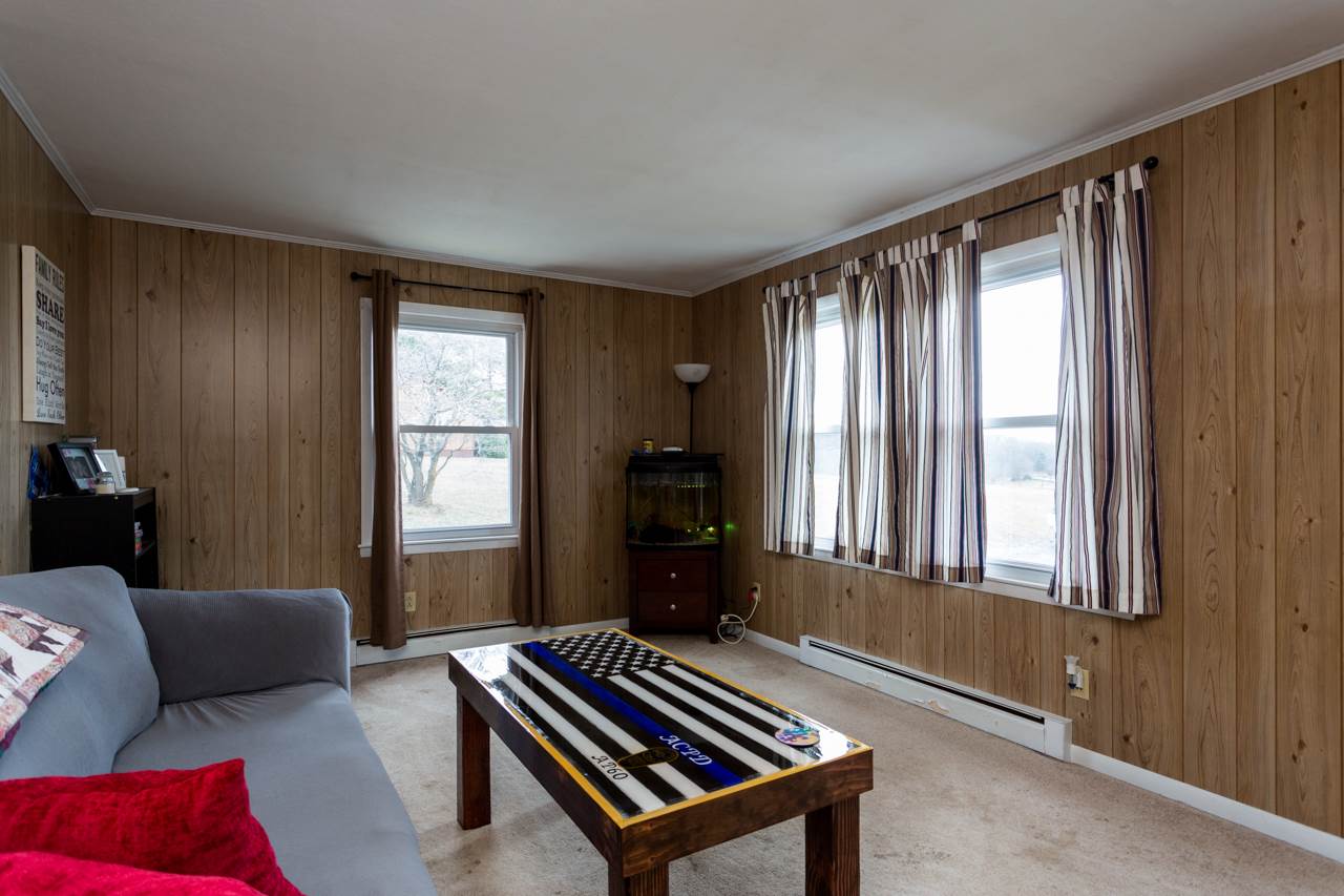 3284 Morris Mill Road Staunton, VA 24401 - Photo 5 of 10 Gallery Image 5