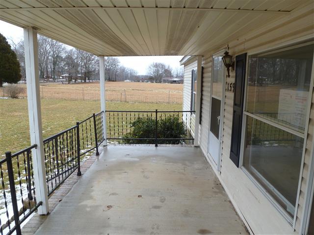 159 Stacy Road Manchester, TN 37355 - Photo 3 of 14