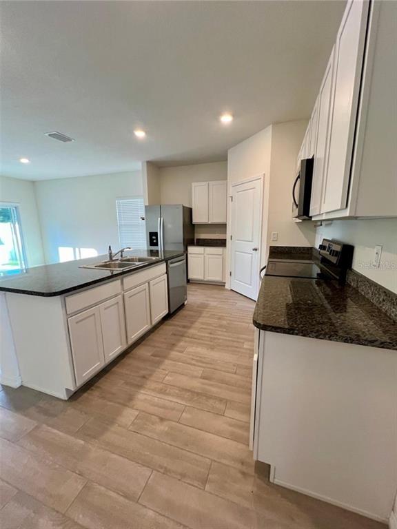 6032 Southwest 84th Street Gainesville, FL 32608 - Photo 12 of 28