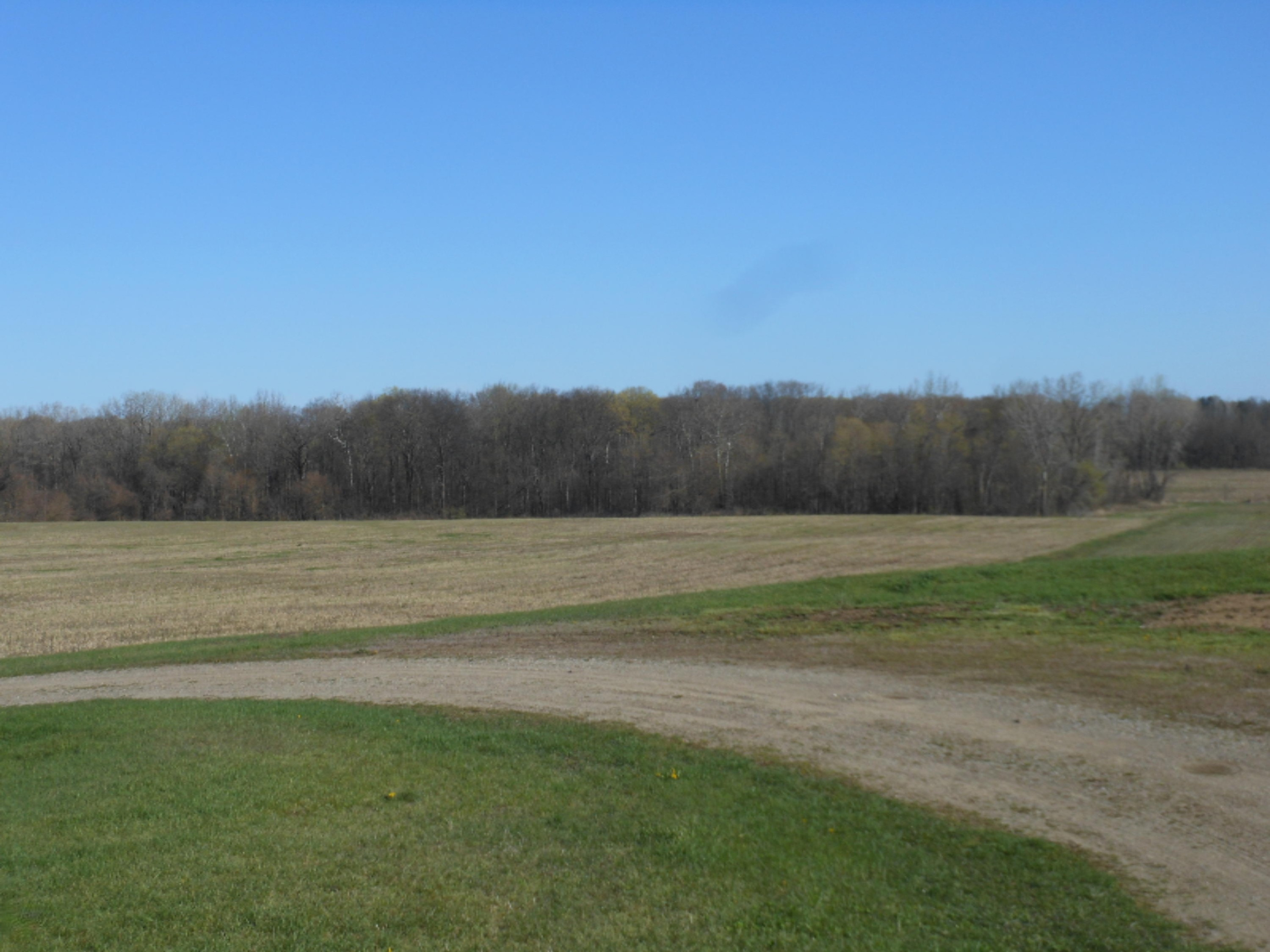East Shawnee Road Berrien Springs, MI 49103 - Photo 2 of 4 DSCN6204