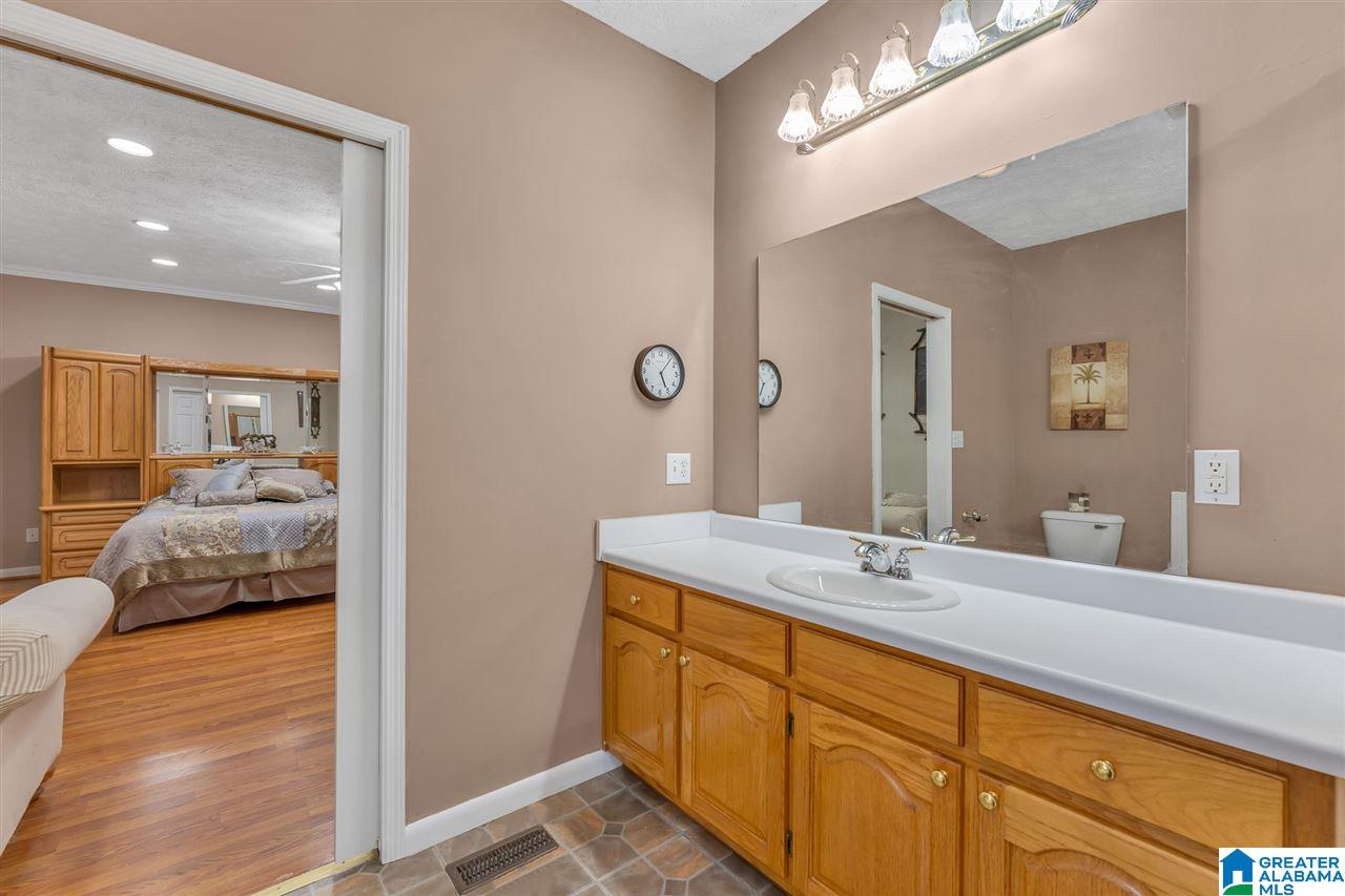 75 Chestnut Lane Hayden, AL 35079 - Photo 16 of 35