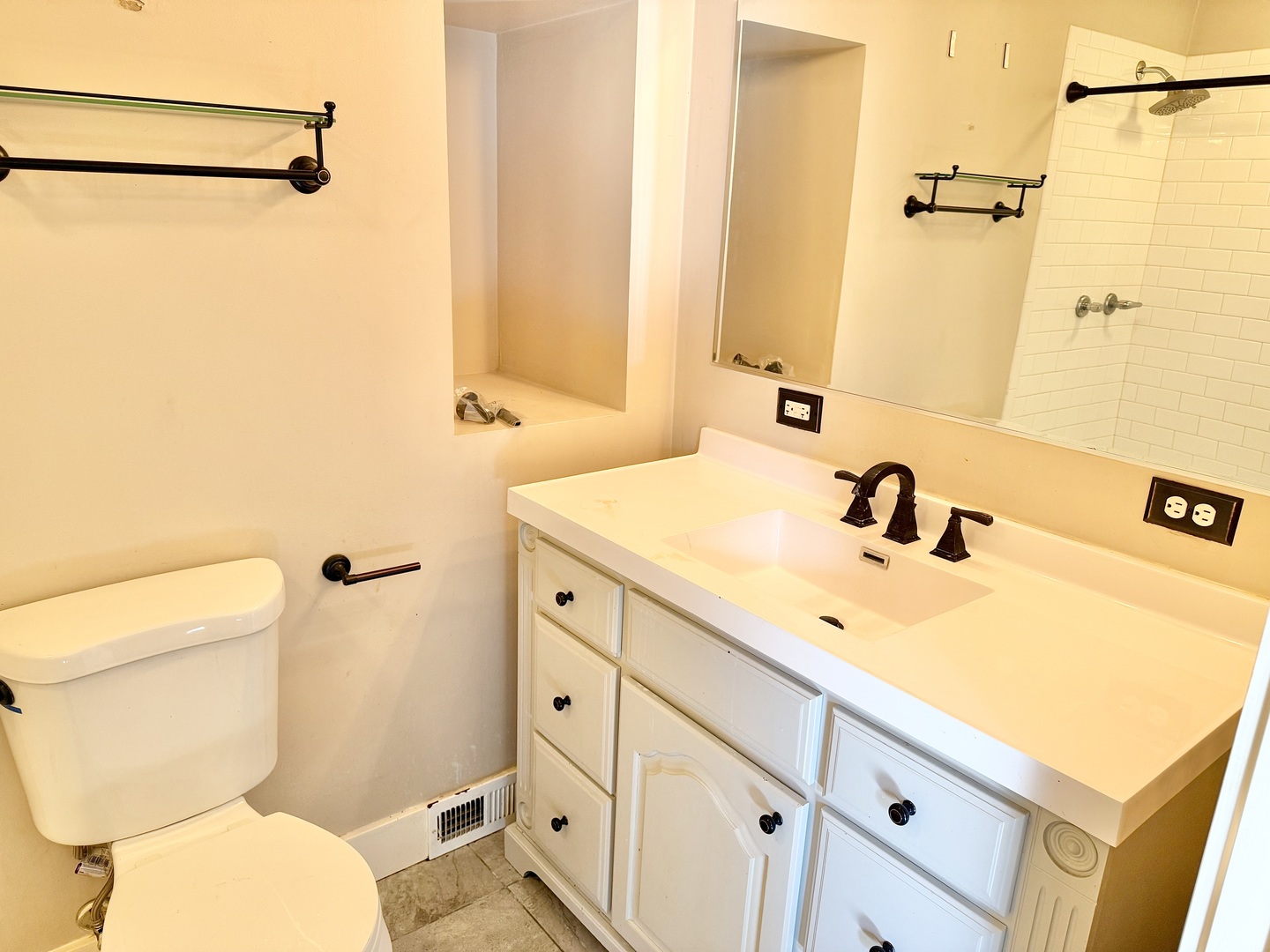 302 Highway 71 Newark, IL 60541 - Photo 9 of 19 a bathroom with a sink and a toilet
