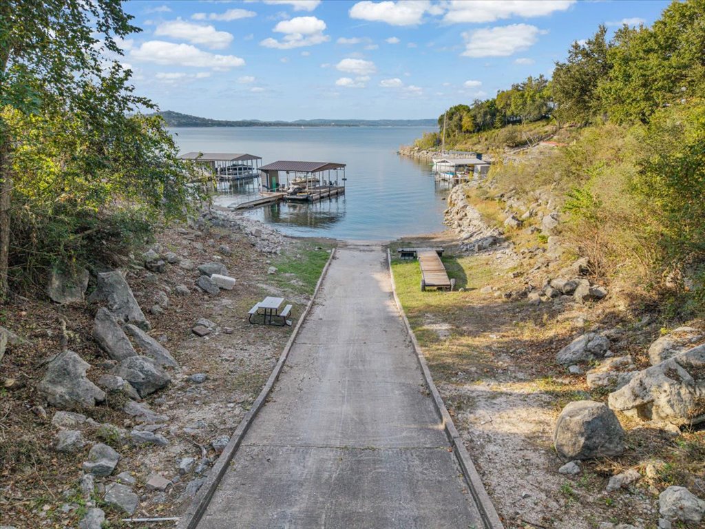 13126 Travis View Loop Austin, TX 78732 - Photo 24 of 27 Private Community boat launch area.