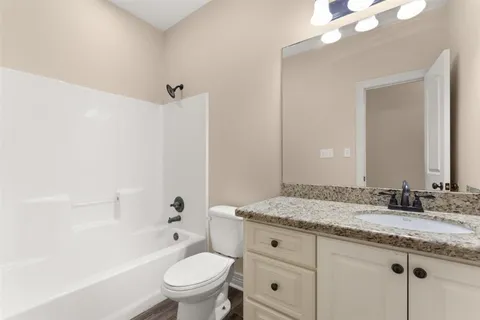 $174,900 | 3400 Lake Street, Lake Charles, LA 70605