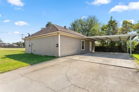 $174,900 | 3400 Lake Street, Lake Charles, LA 70605