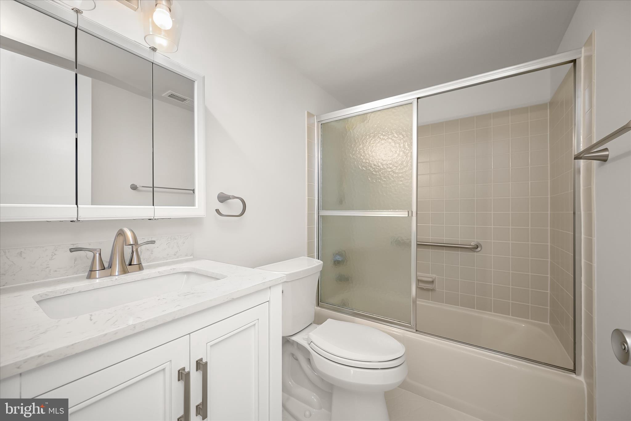 6544 Wiscasset Road Bethesda, MD 20816 - Photo 28 of 48 Renovated hall bath