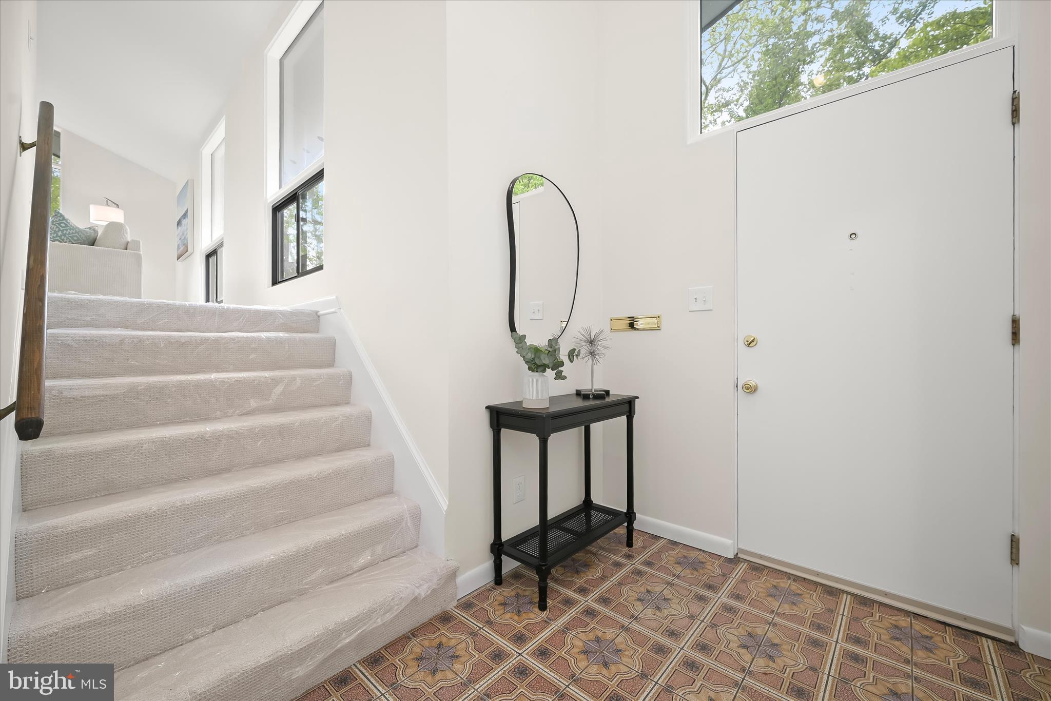 6544 Wiscasset Road Bethesda, MD 20816 - Photo 4 of 48 Foyer