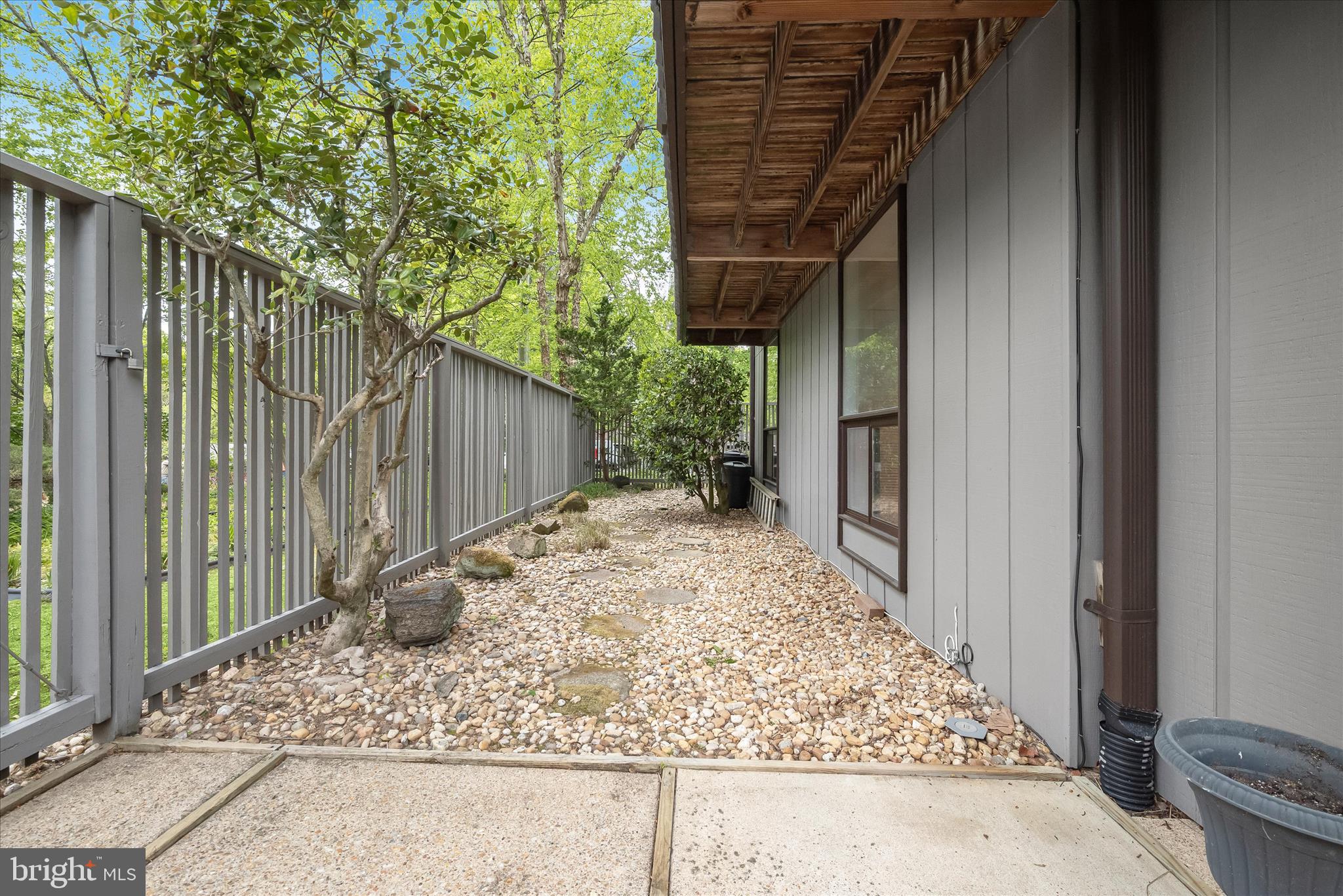 6544 Wiscasset Road Bethesda, MD 20816 - Photo 42 of 48