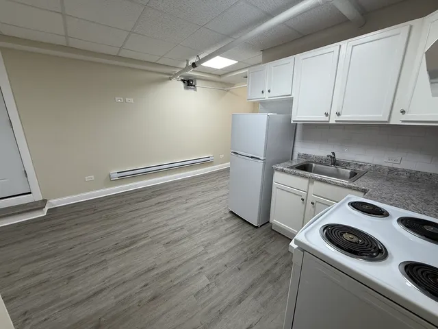 $995 | 6841 21st Street, Unit GW, Berwyn, IL 60402