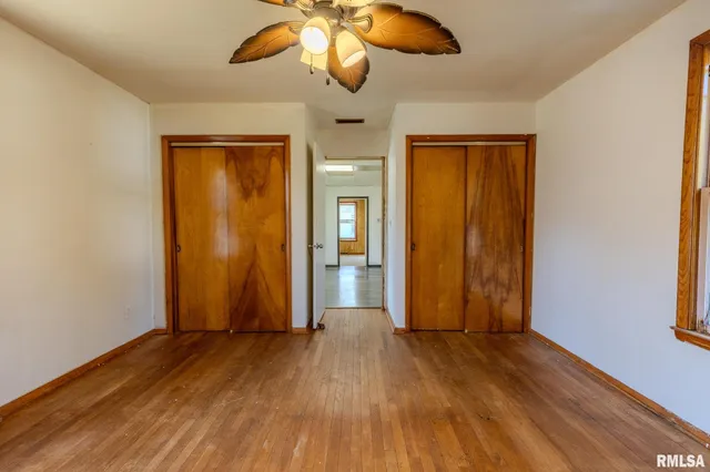 $64,000 | 207 East Elm Street, Thayer, IL 62689