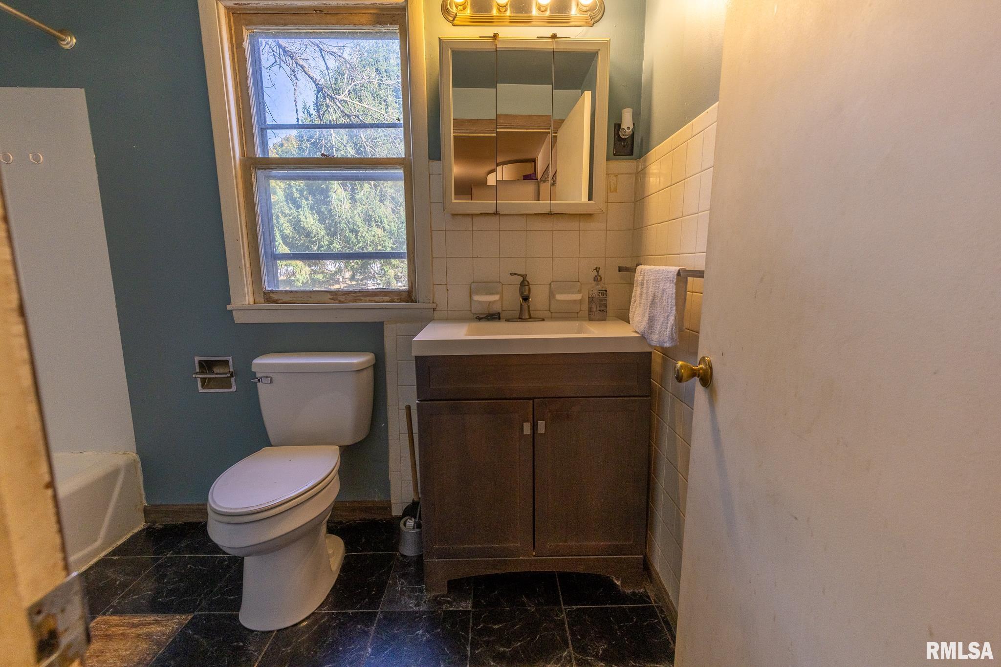 207 East Elm Street Thayer, IL 62689 - Photo 25 of 29