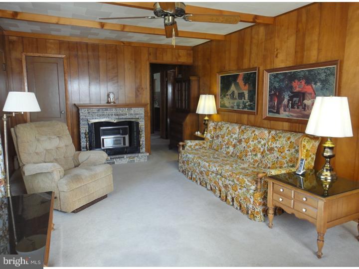 225 Chelsea Road Fairless Hills, PA 19030 - Photo 5 of 15 Gallery Image 5