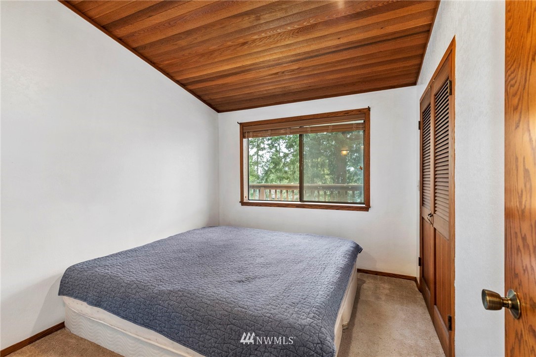 3071 Anderson Road Southeast Port Orchard, WA 98366 - Photo 23 of 26 Gallery Image 23