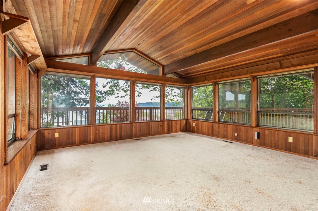 3071 Anderson Road Southeast Port Orchard, WA 98366 - Photo 6 of 26 Gallery Image 6