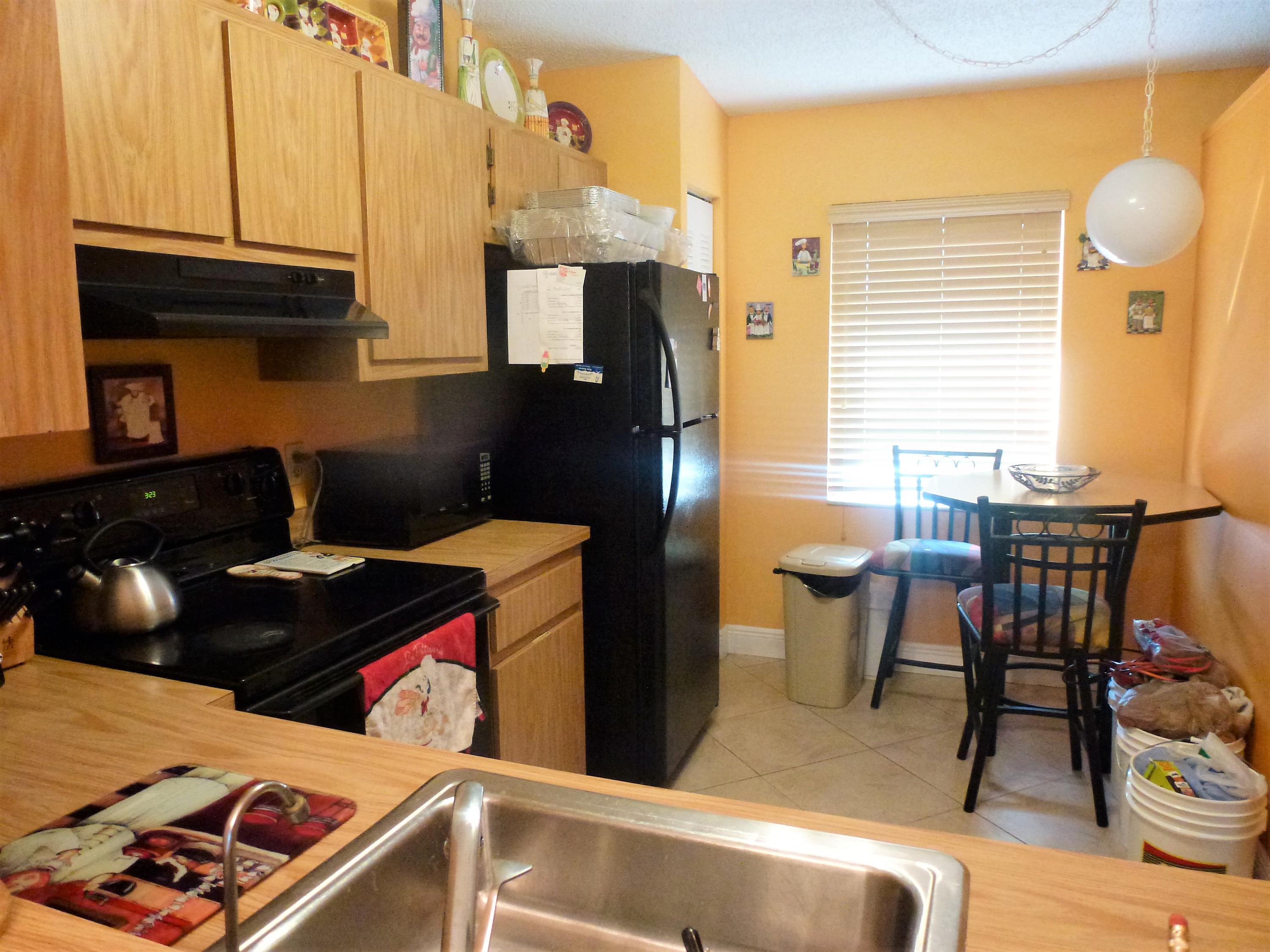 18952 Argosy Drive Boca Raton, FL 33496 - Photo 8 of 27 Kitchen