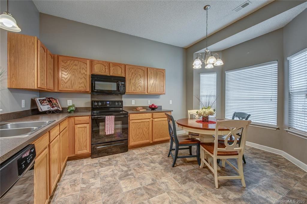 817 River Trail Road Lowell, NC 28098 - Photo 4 of 27 Gallery Image 4