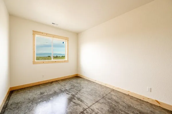 $374,000 | 626 Valley View Drive, Sheridan, WY 82801