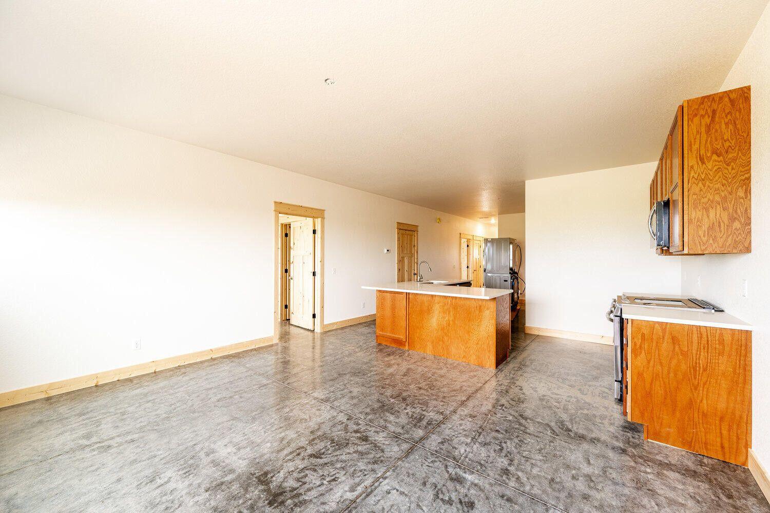 626 Valley View Drive Sheridan, WY 82801 - Photo 7 of 28 11