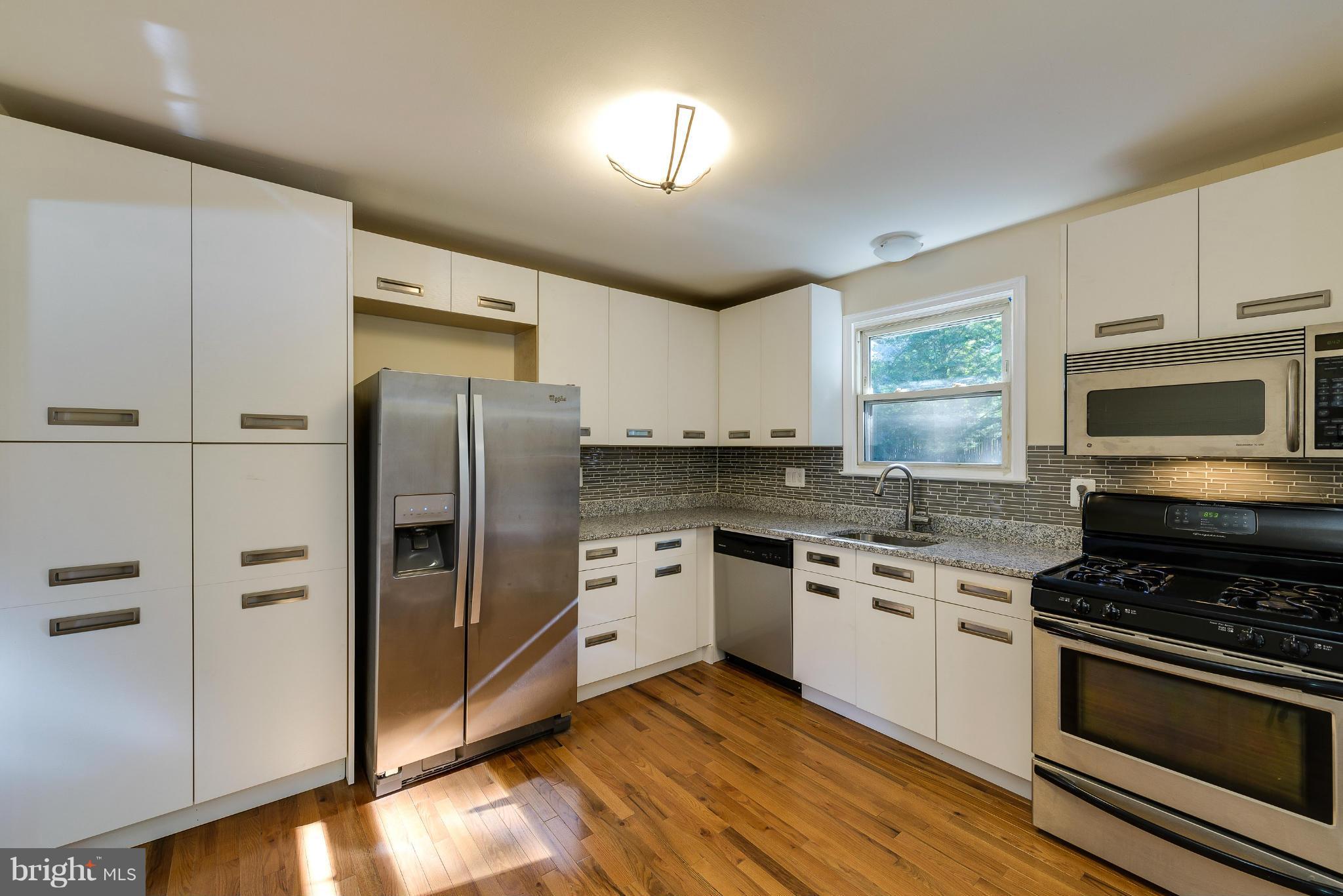 5806 Spell Road Clinton, MD 20735 - Photo 14 of 29 Kitchen