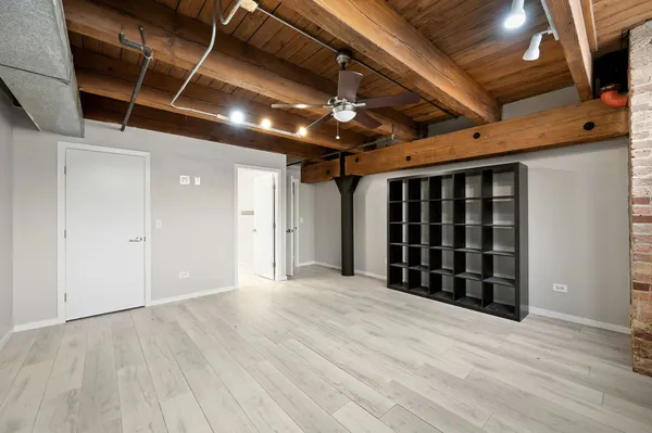 $3,300 | 701 West Jackson Boulevard, Unit 102, Chicago, IL 60661