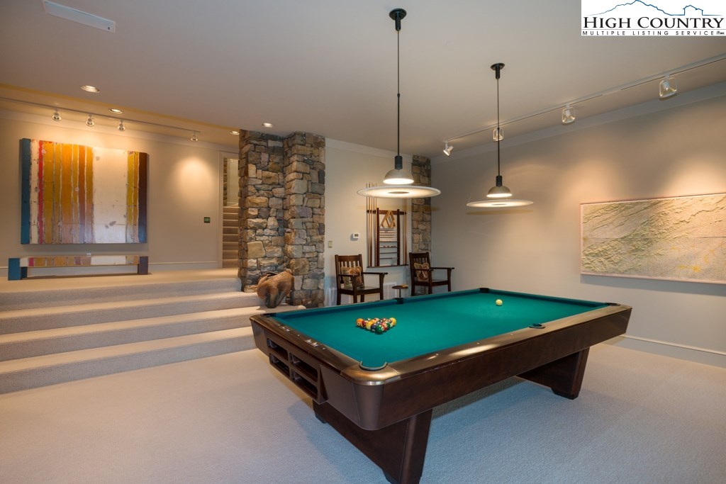 219 Ridge Drive Linville, NC 28646 - Photo 29 of 46 Gallery Image 29