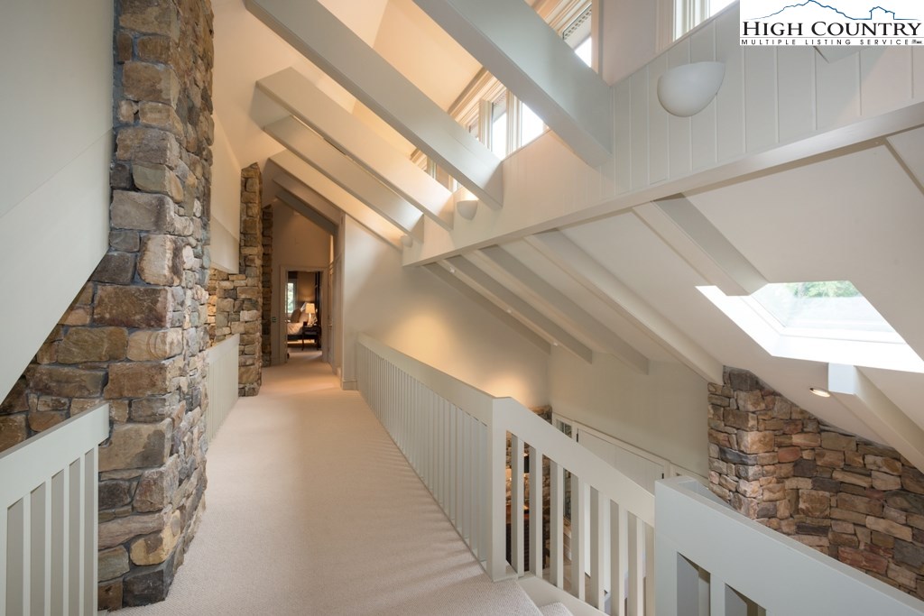 219 Ridge Drive Linville, NC 28646 - Photo 40 of 46 Gallery Image 40