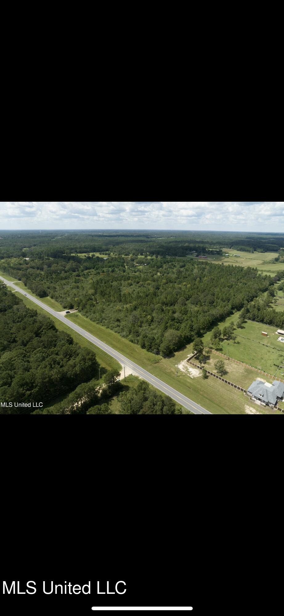 24094 Rester Road Picayune, MS 39466 - Photo 2 of 6 IMG_4377
