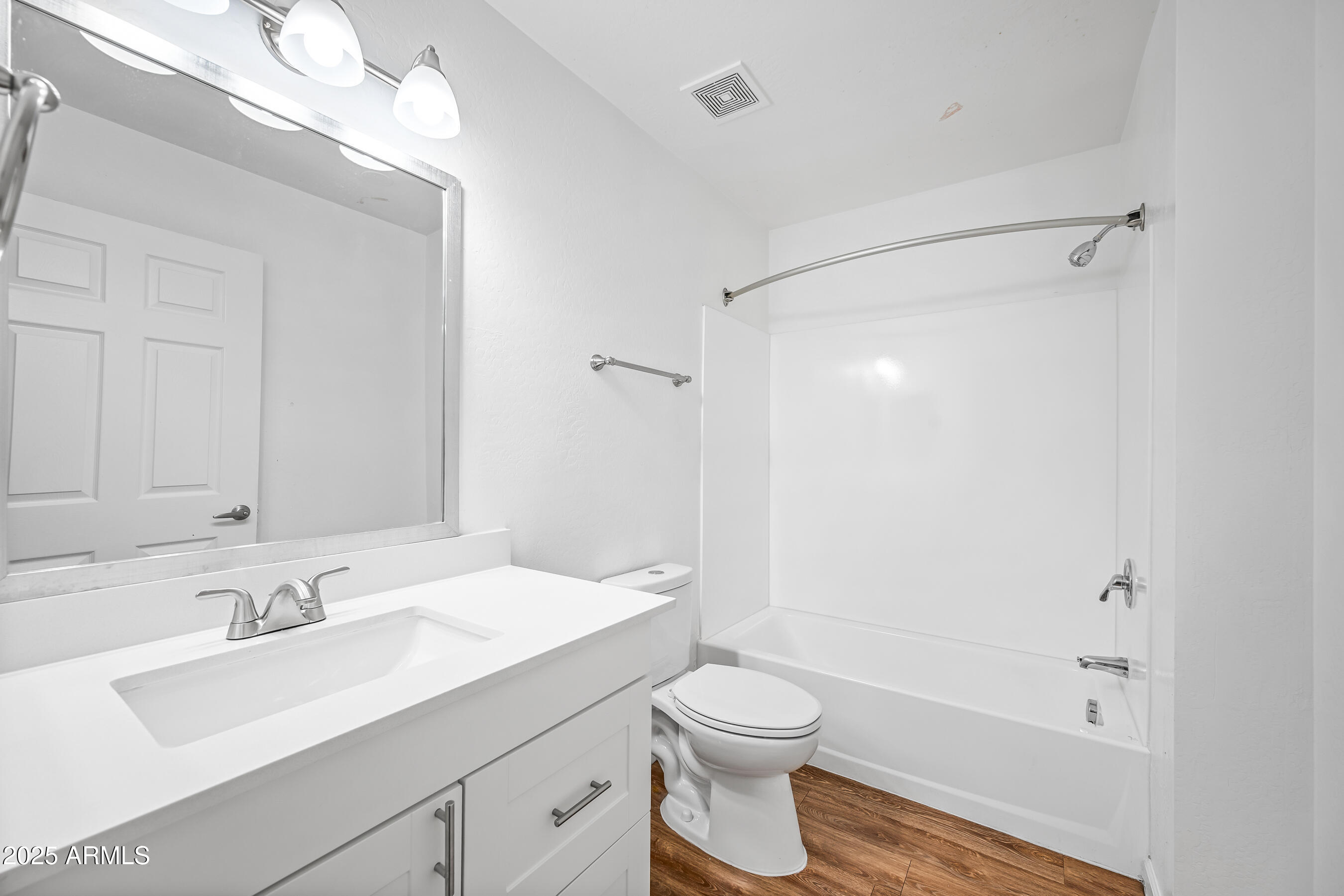 3065 North 67th Avenue, Unit 202 Phoenix, AZ 85033 - Photo 10 of 44 10-3065N67A202-ocupix-