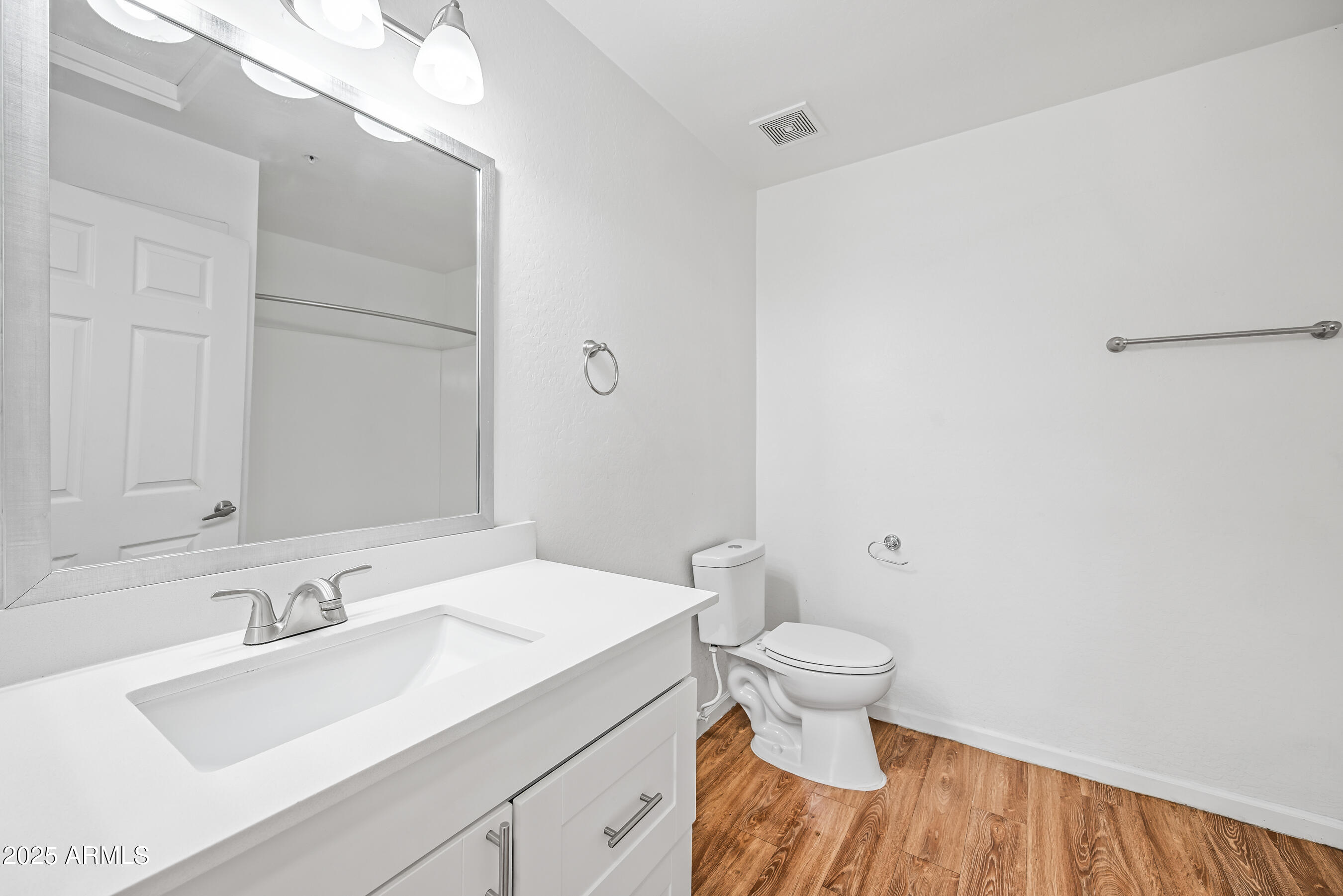 3065 North 67th Avenue, Unit 202 Phoenix, AZ 85033 - Photo 14 of 44 14-3065N67A202-ocupix-