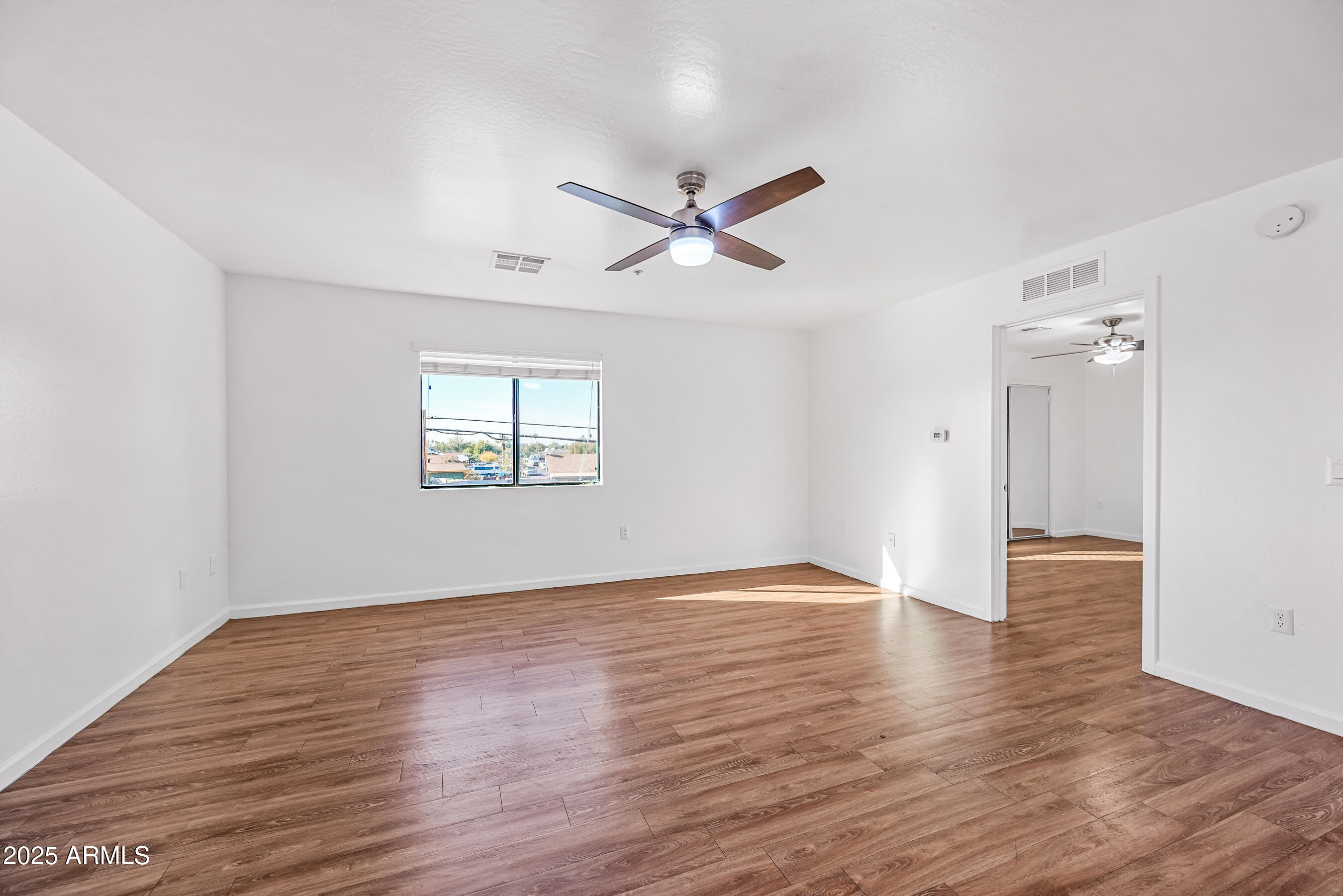 3065 North 67th Avenue, Unit 202 Phoenix, AZ 85033 - Photo 2 of 44 2-3065N67A202-ocupix-