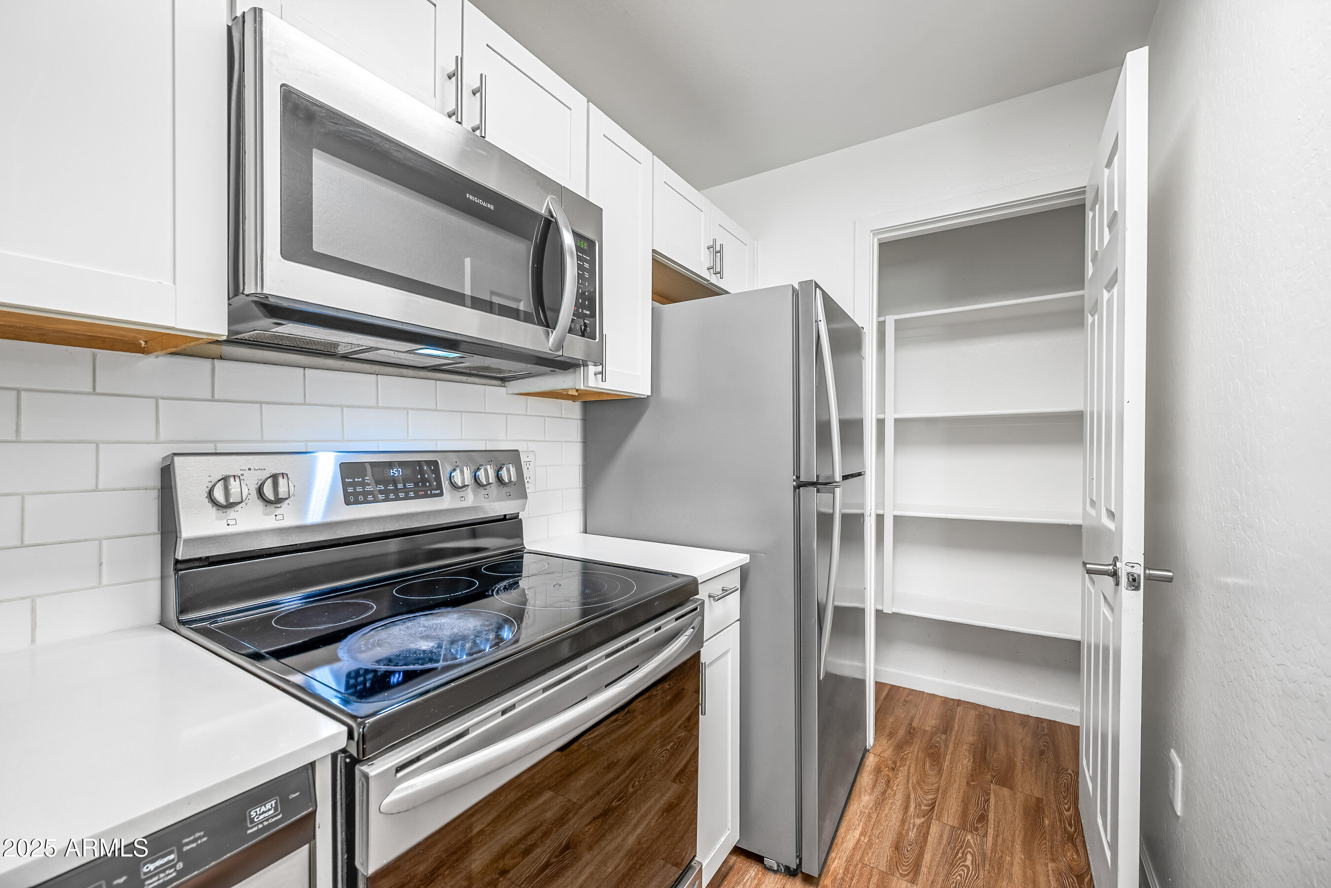 3065 North 67th Avenue, Unit 202 Phoenix, AZ 85033 - Photo 7 of 44 7-3065N67A202-ocupix-