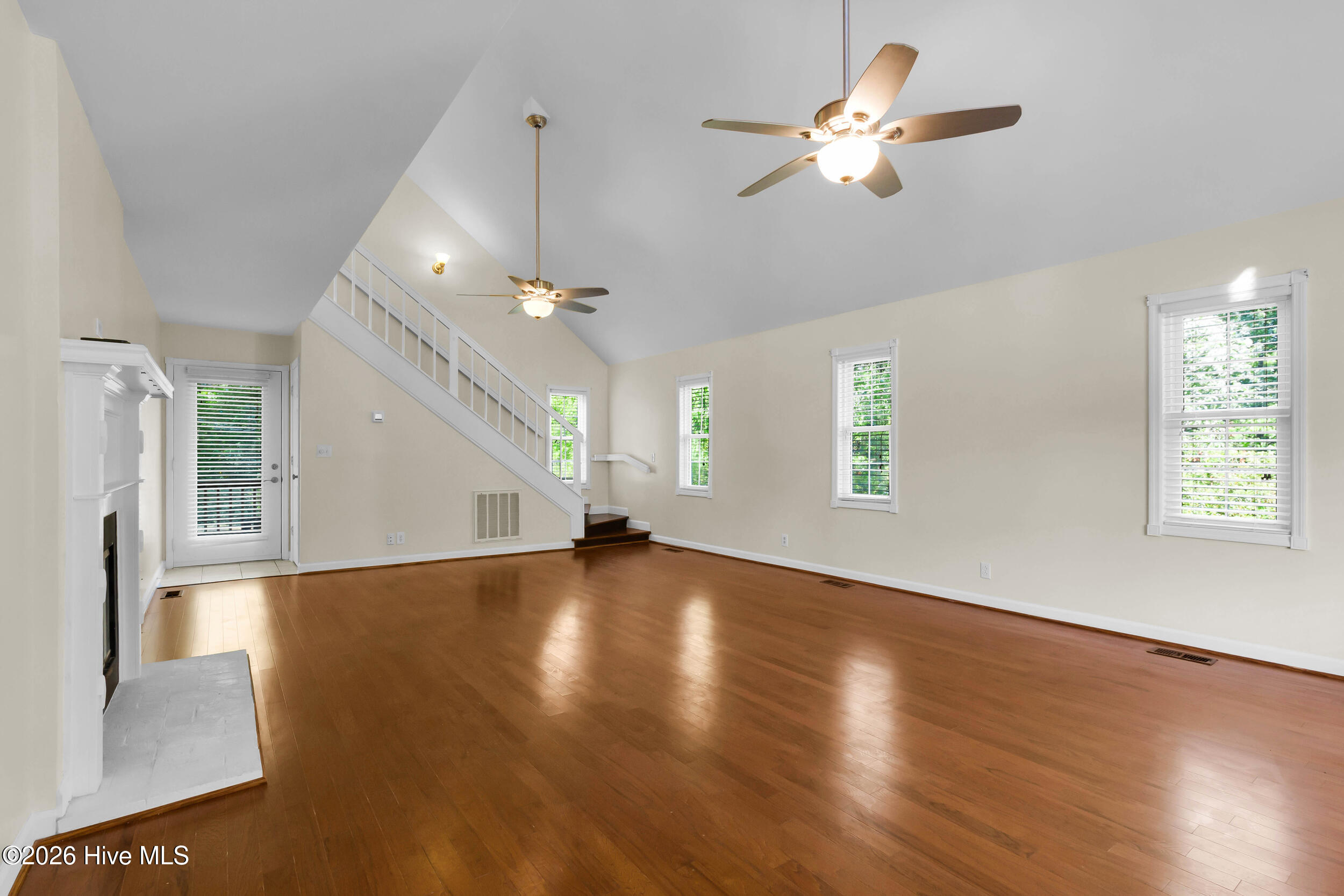 4801 Morton Road New Bern, NC 28562 - Photo 2 of 34 2_img_9630