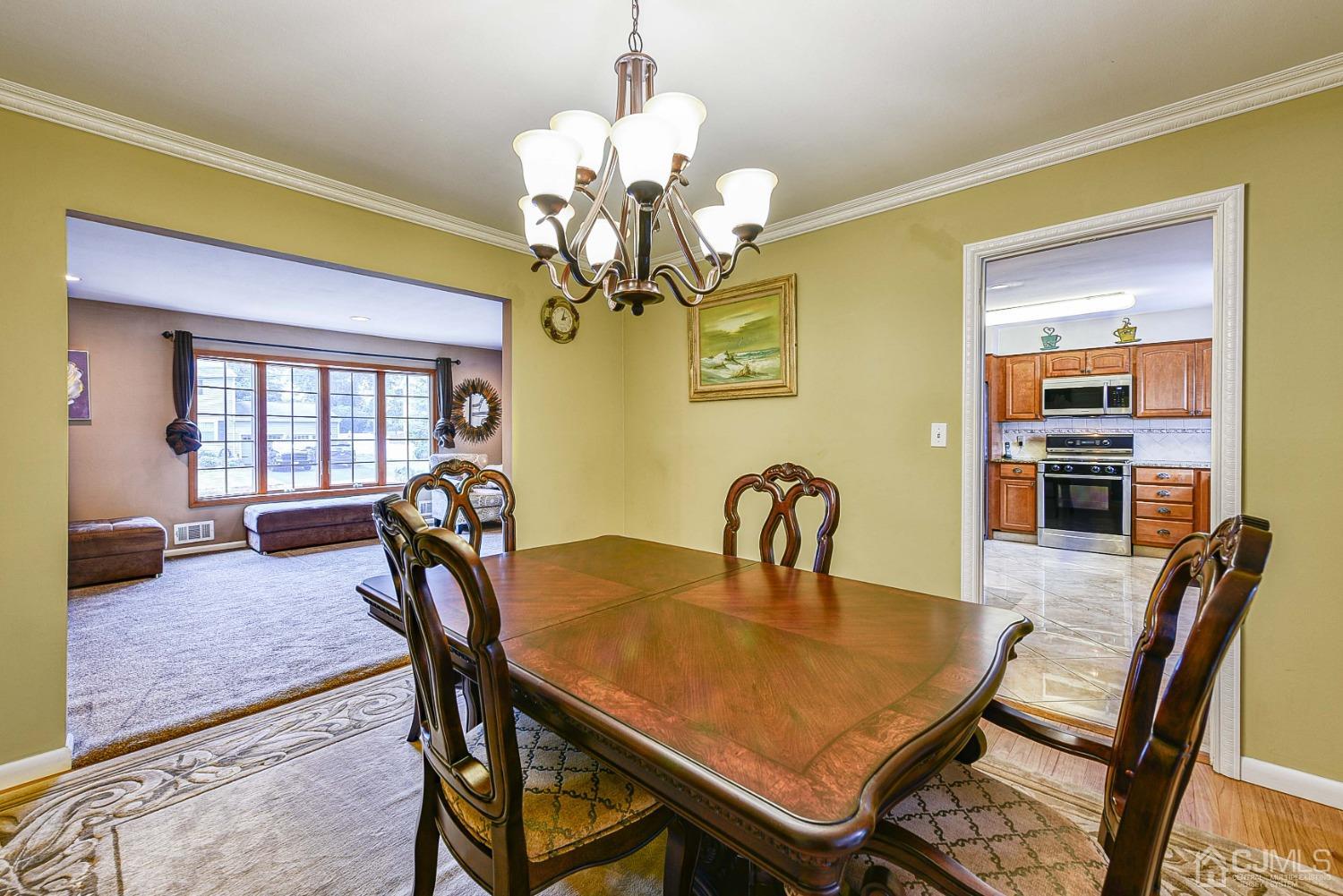 9 Kevin Road East Brunswick, NJ 08816 - Photo 14 of 29 Gallery Image 14