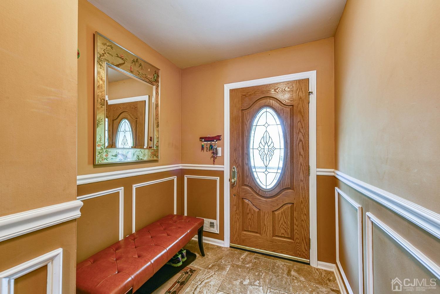 9 Kevin Road East Brunswick, NJ 08816 - Photo 6 of 29 Gallery Image 6