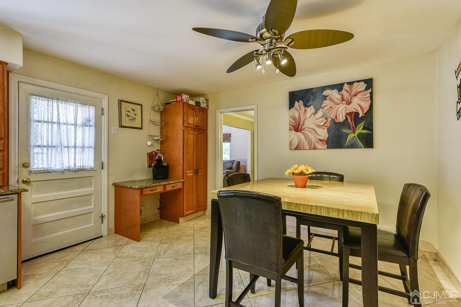 9 Kevin Road East Brunswick, NJ 08816 - Photo 7 of 29 Gallery Image 7