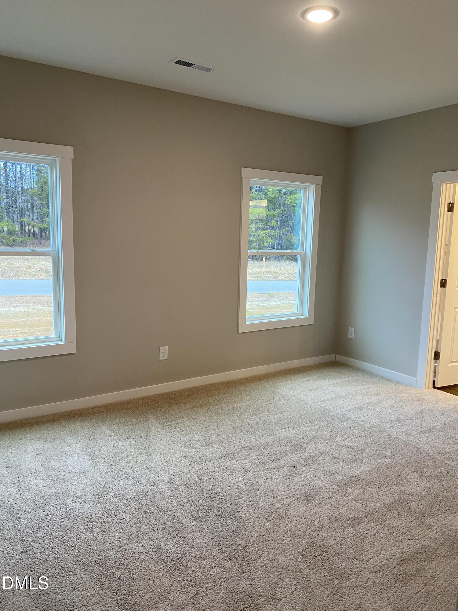 1045 Pinnix Loop Burlington, NC 27217 - Photo 14 of 25 Elkwood M