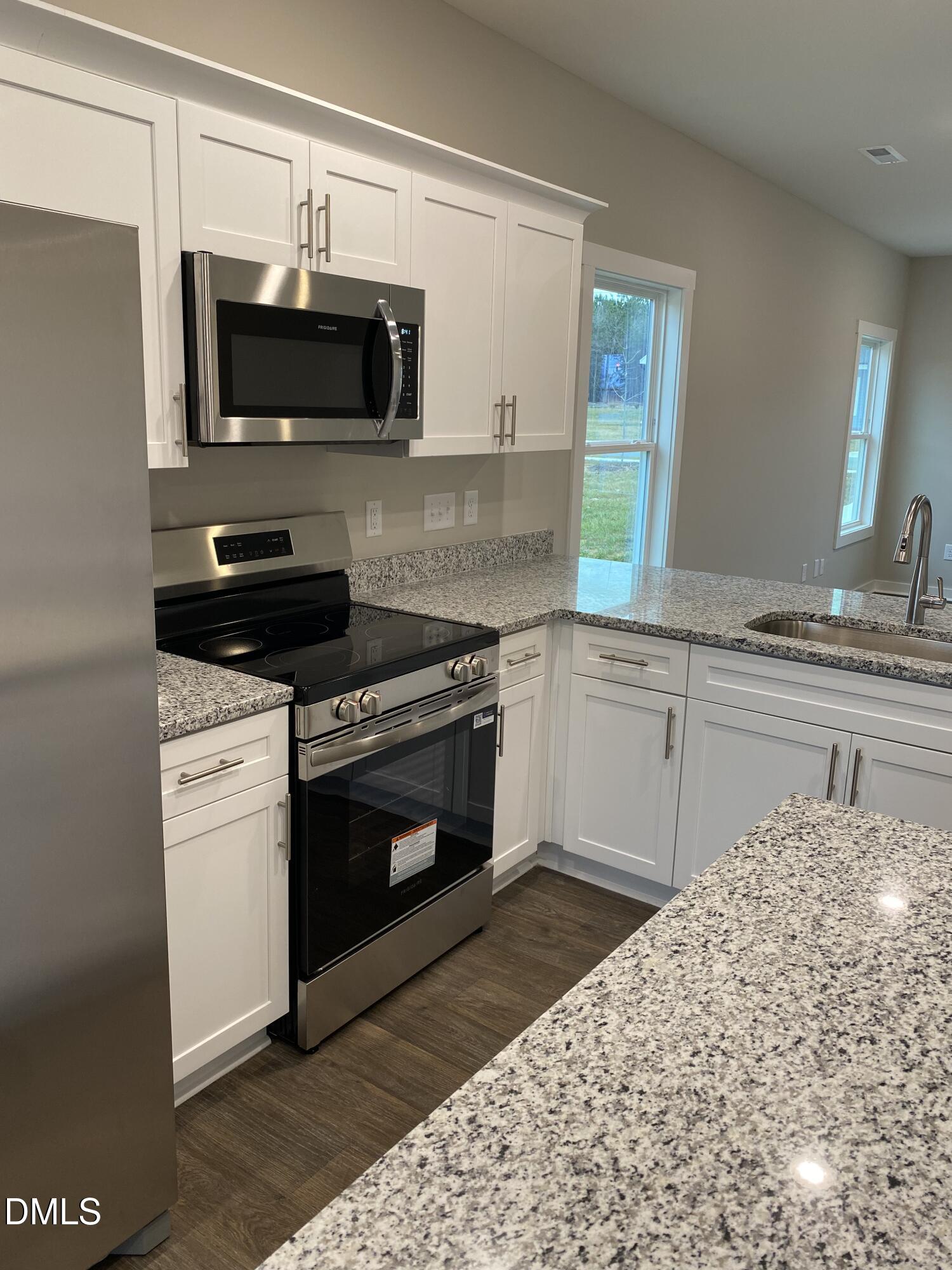 1045 Pinnix Loop Burlington, NC 27217 - Photo 7 of 25 Elkwood F