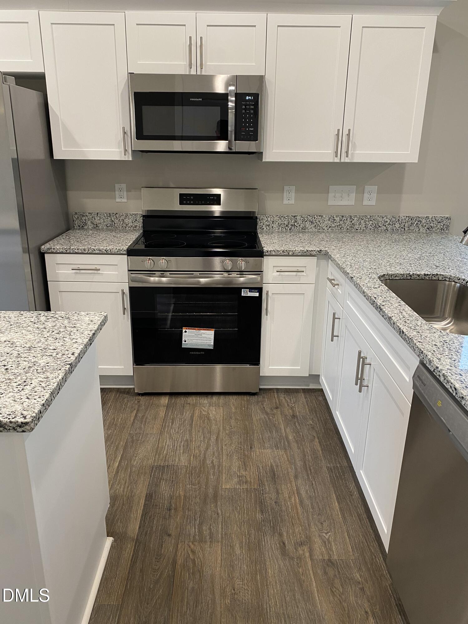 1045 Pinnix Loop Burlington, NC 27217 - Photo 9 of 25 Elkwood H