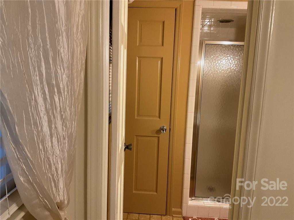 4128 Linwood Road Gastonia, NC 28052 - Photo 28 of 39 Gallery Image 28