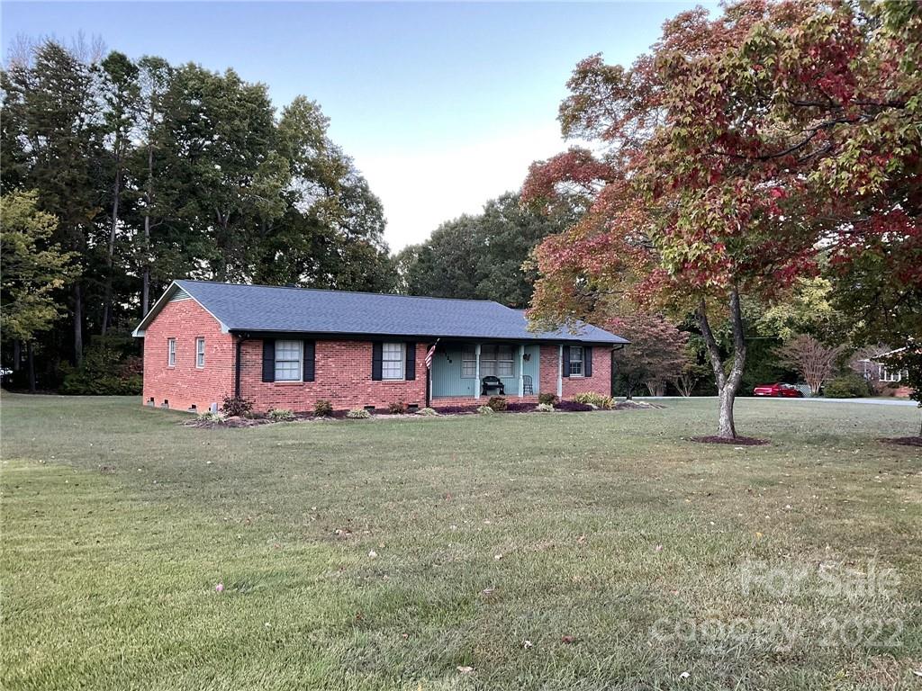 4128 Linwood Road Gastonia, NC 28052 - Photo 4 of 39 Gallery Image 4