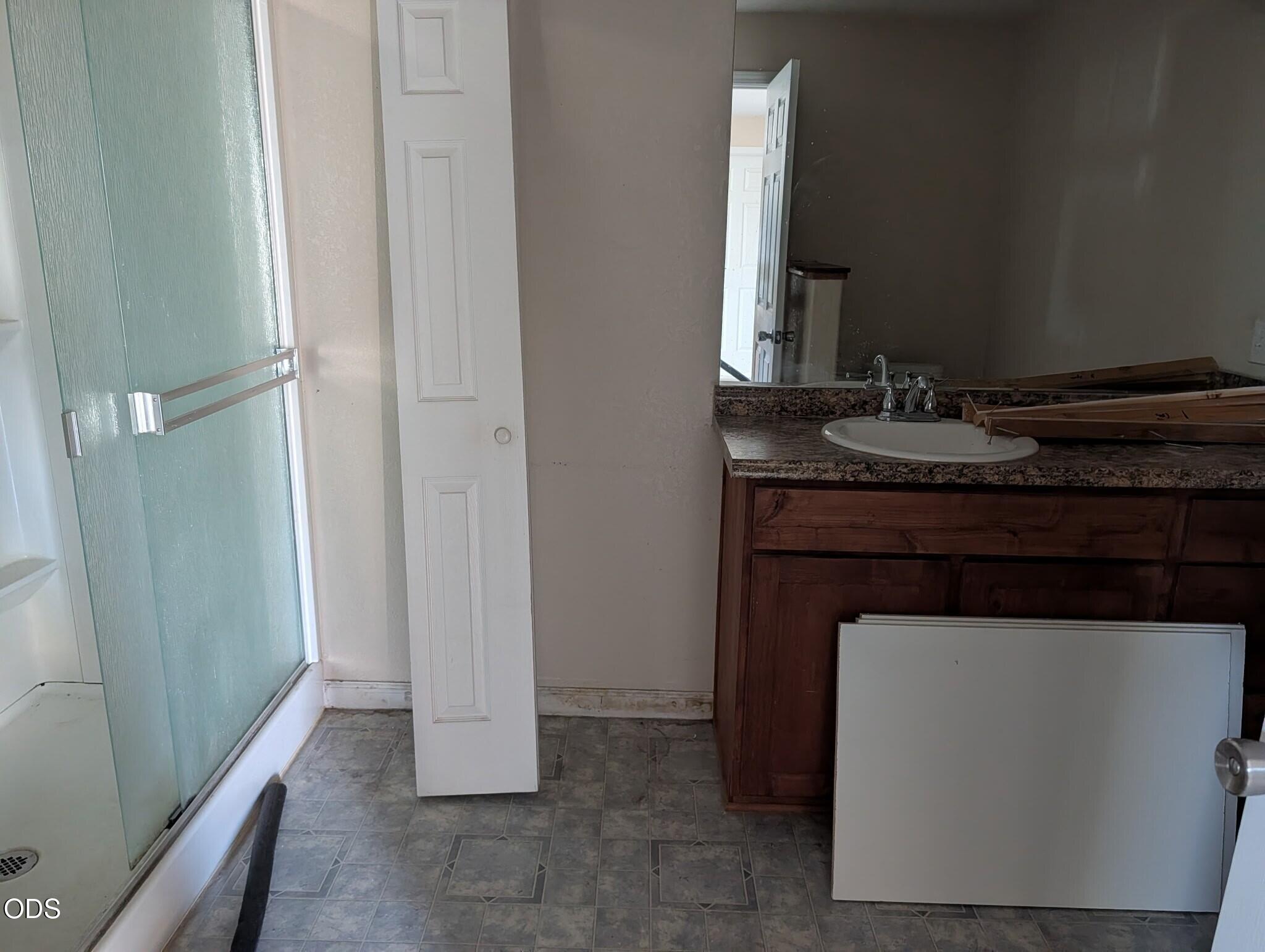 3672 Bursell Road Central Point, OR 97502 - Photo 2 of 6 Gallery Image 2