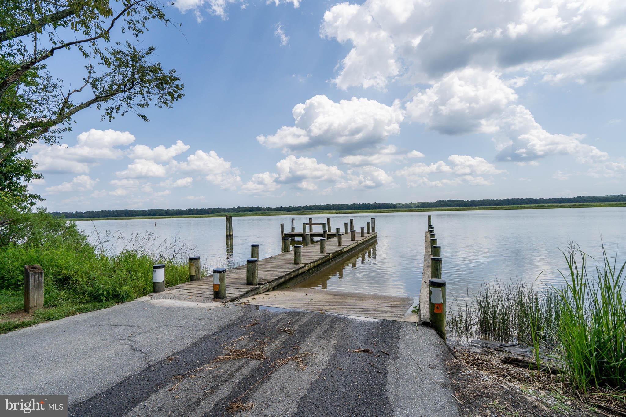 17851 Croom Road Brandywine, MD 20613 - Photo 37 of 38 Community Boat Dock